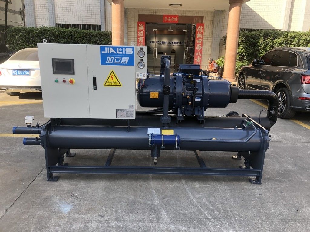 Bitzer / Hanbell Screw Chiller 380-415V 52.5kw Compressore per raffreddamento ad acqua Temperatura 5-35.C